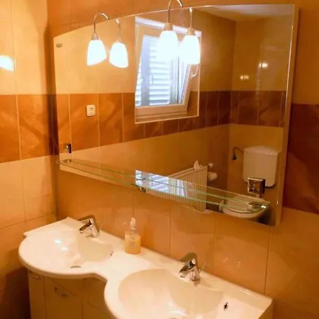 Apartment With A Parking Space Palit, Rab - 22562